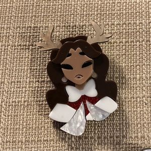 Mid Century MCM Style Deer Lady Head Acrylic Christmas Brooch Reindeer